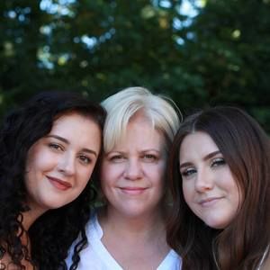 Meet your Posher, Angelica